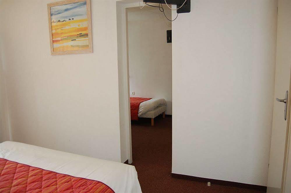 Hotel Lemand Lyon Est - Villefontaine