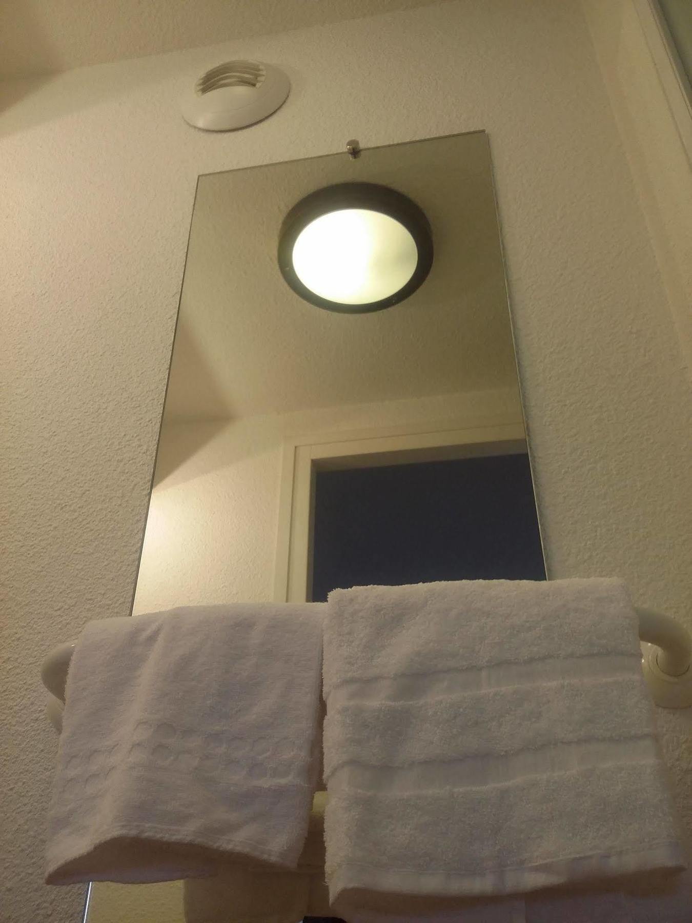 Lemand Lyon Est - Hotel Villefontaine