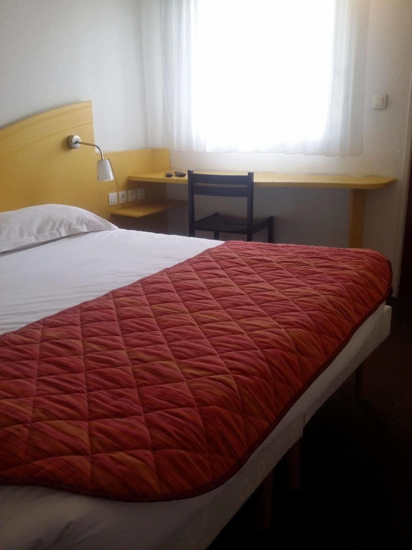 Hotel Lemand Lyon Est -