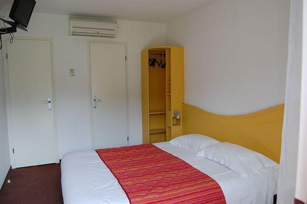 Hotel Lémand 2*